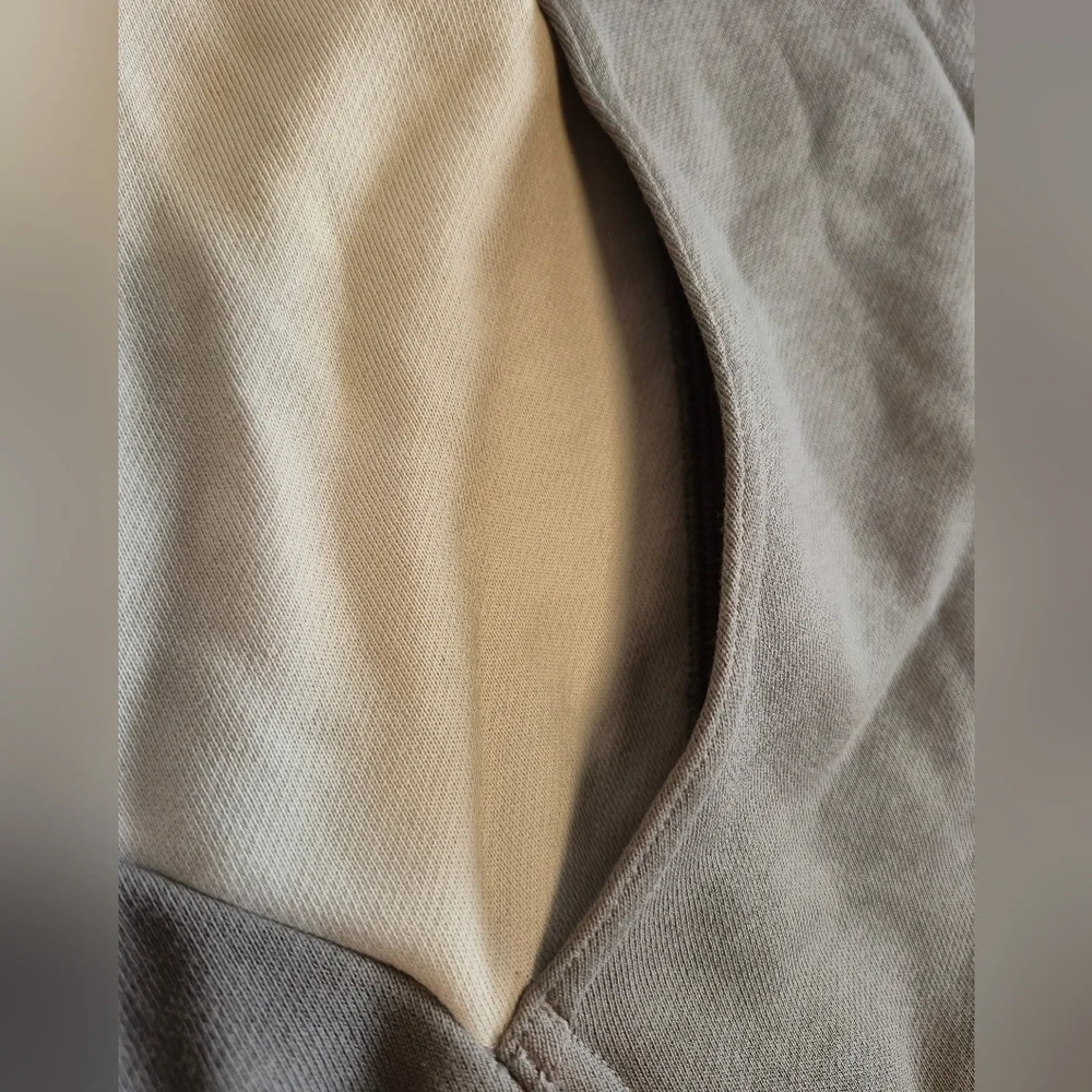 Lululemon Athletica Gray and White‎ Jacket